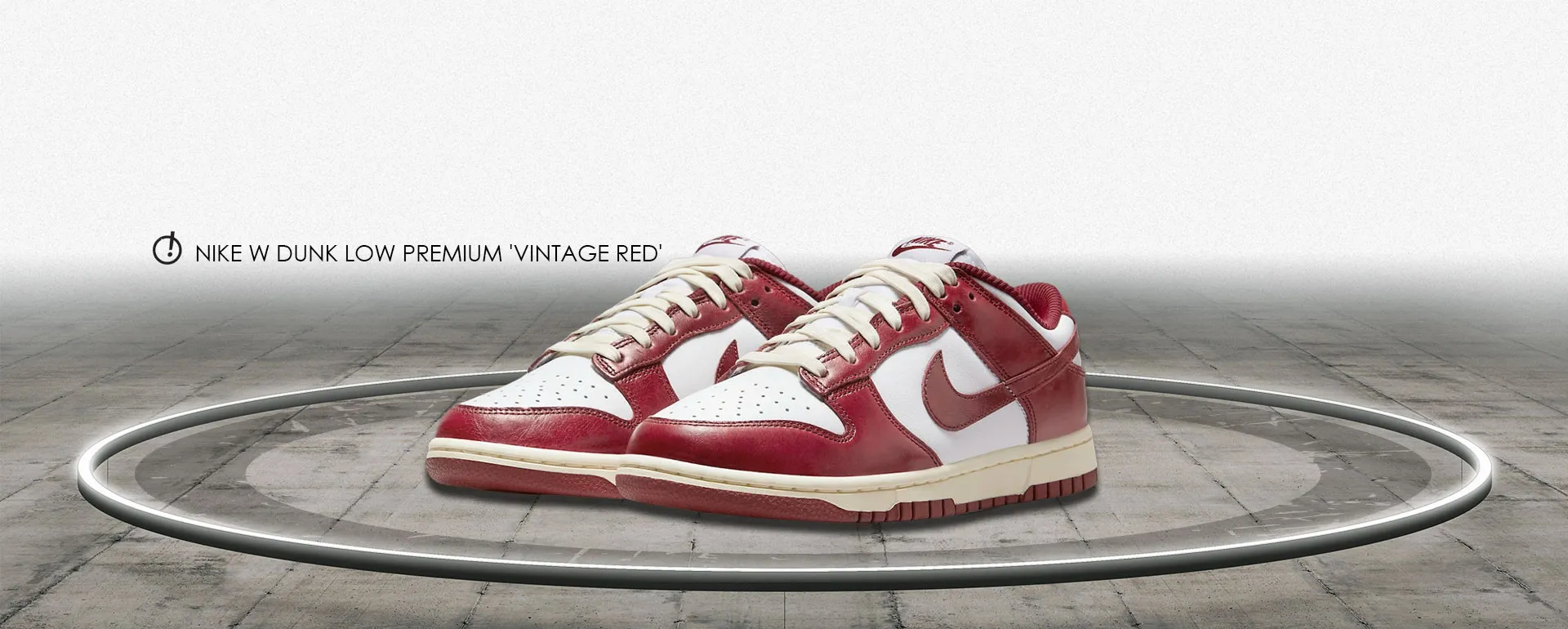 NIKE DUNK