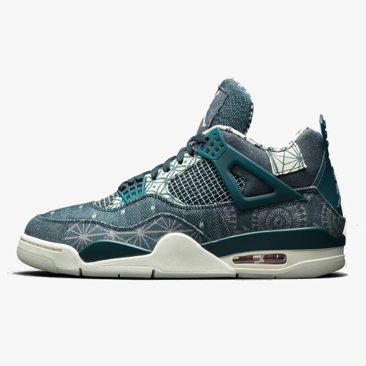 AIR JORDAN 4 RETRO SE 