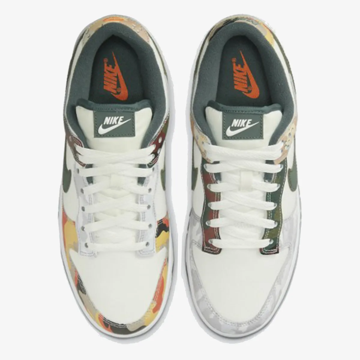 NIKE DUNK LOW SE 