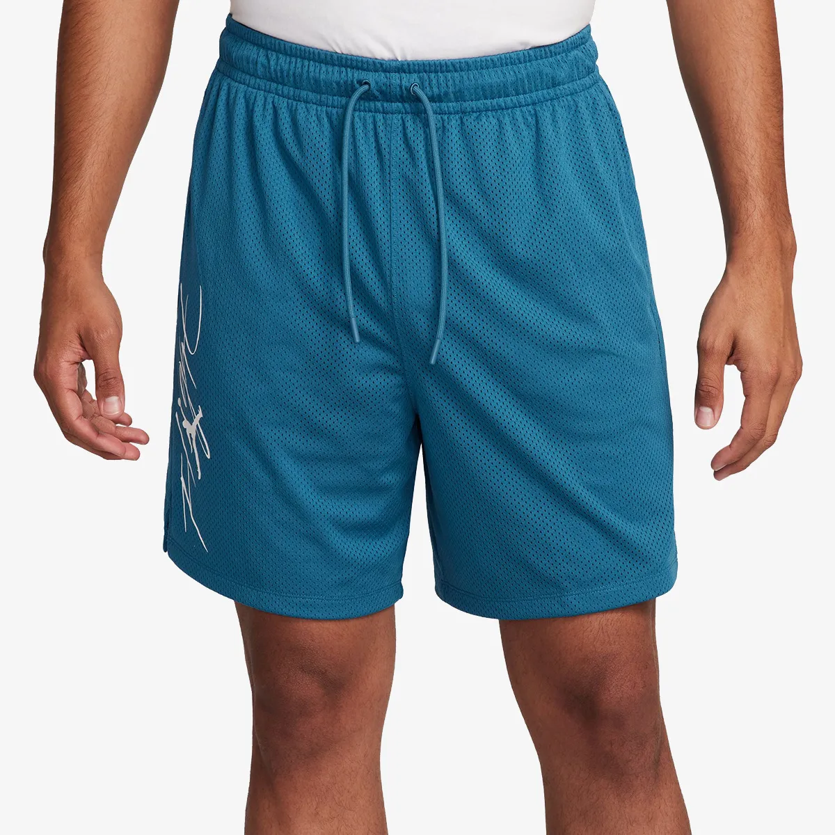 M J ESS SSNL SHORT 