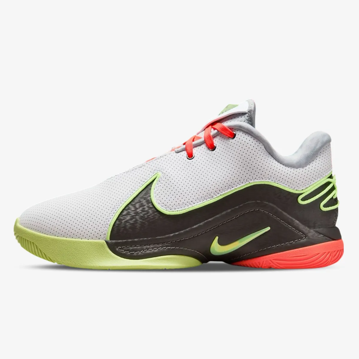 LEBRON XXII 