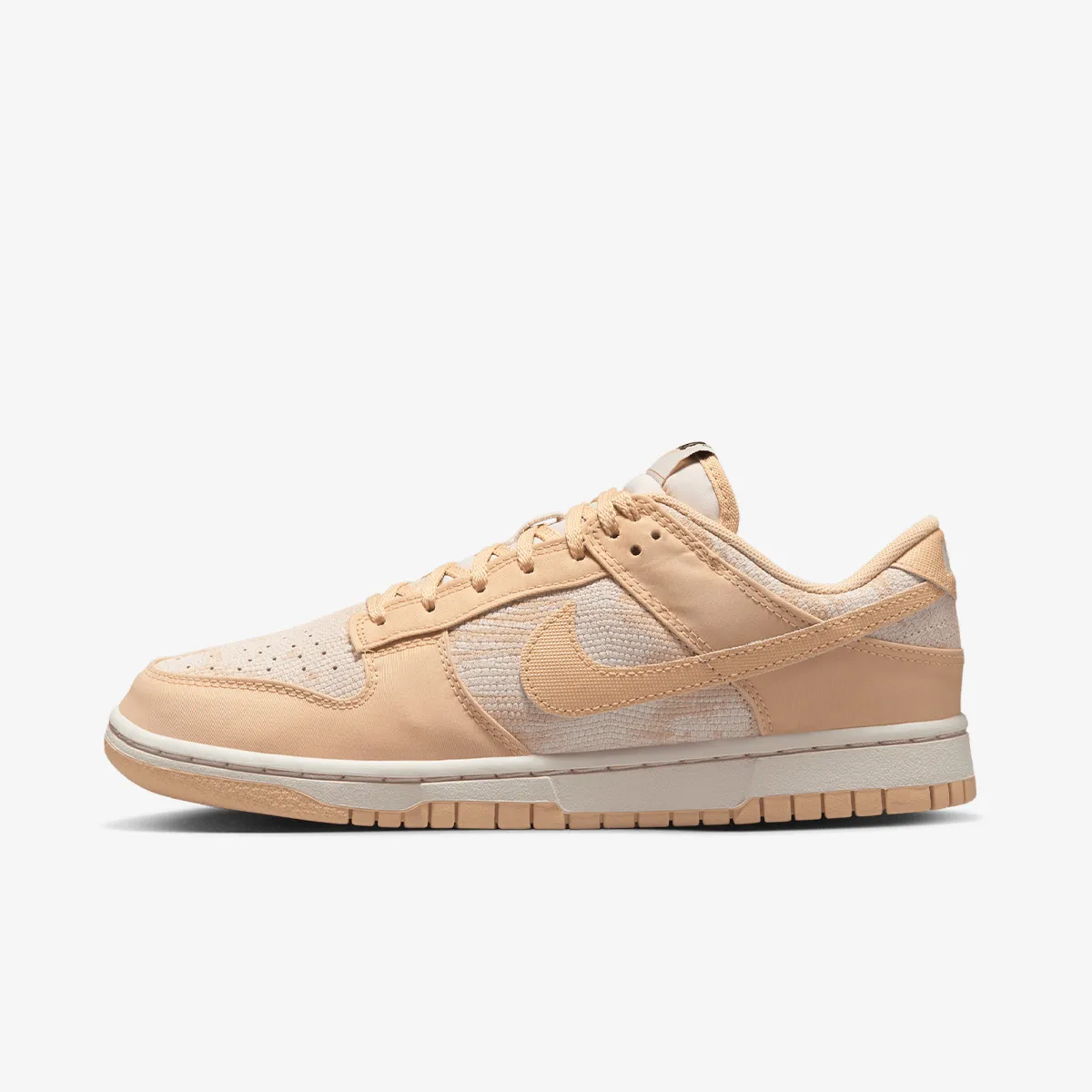 W NIKE DUNK LOW NN UNI 