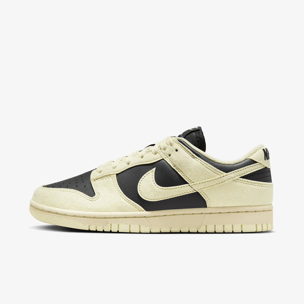 W NIKE DUNK LOW 