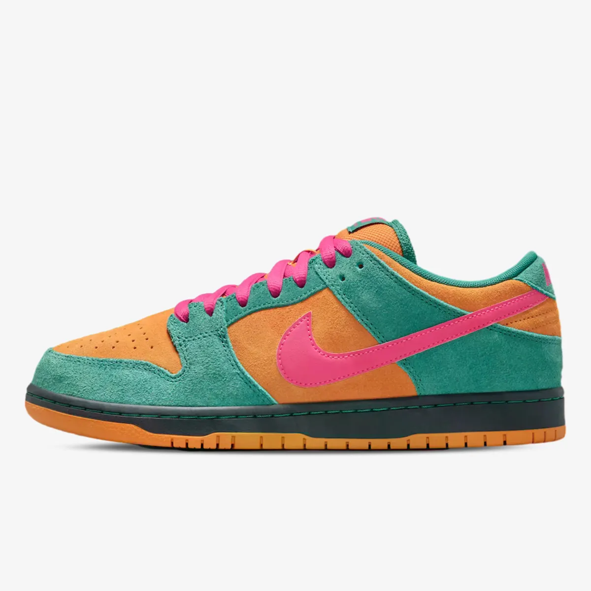 NIKE SB DUNK LOW PRO 
