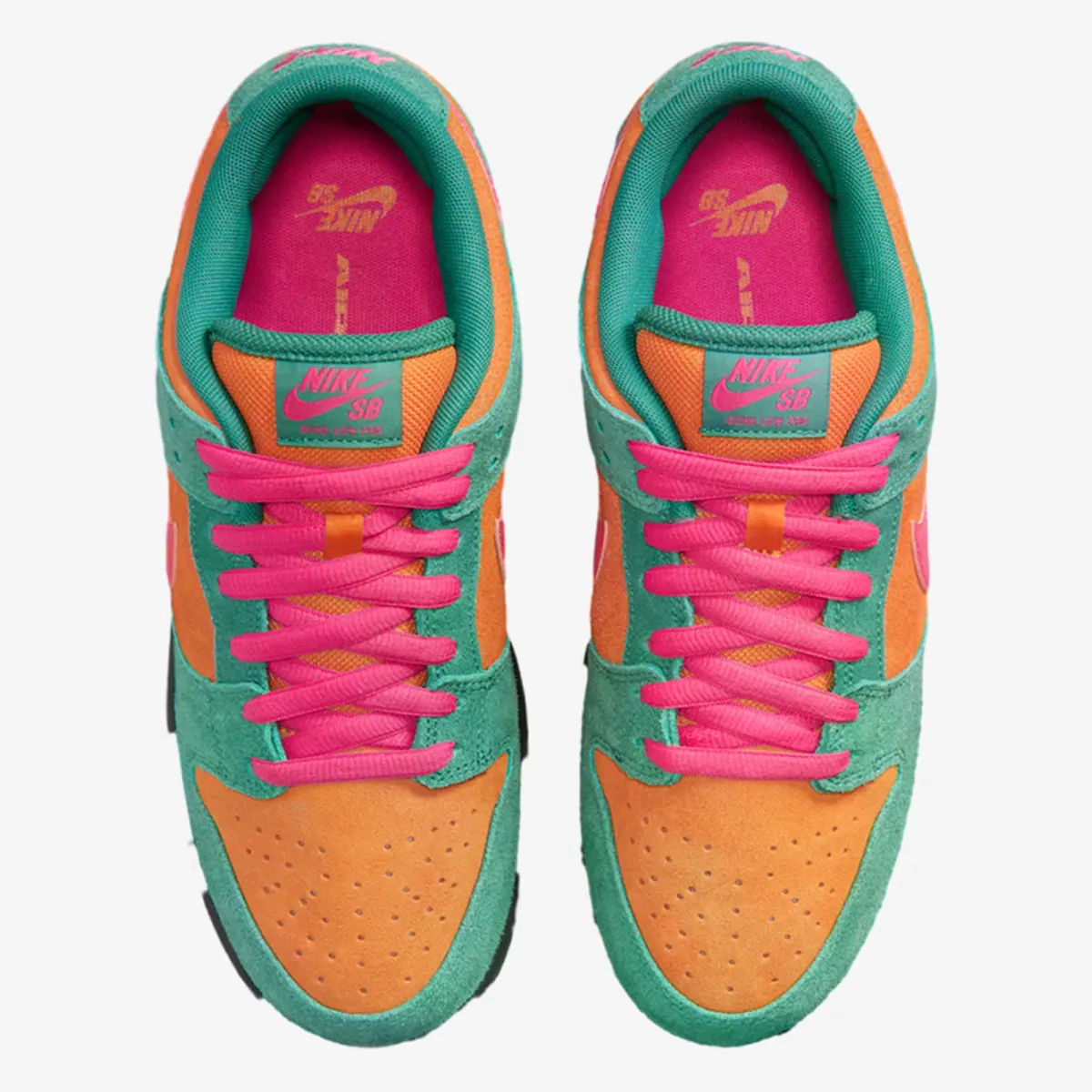 NIKE SB DUNK LOW PRO 