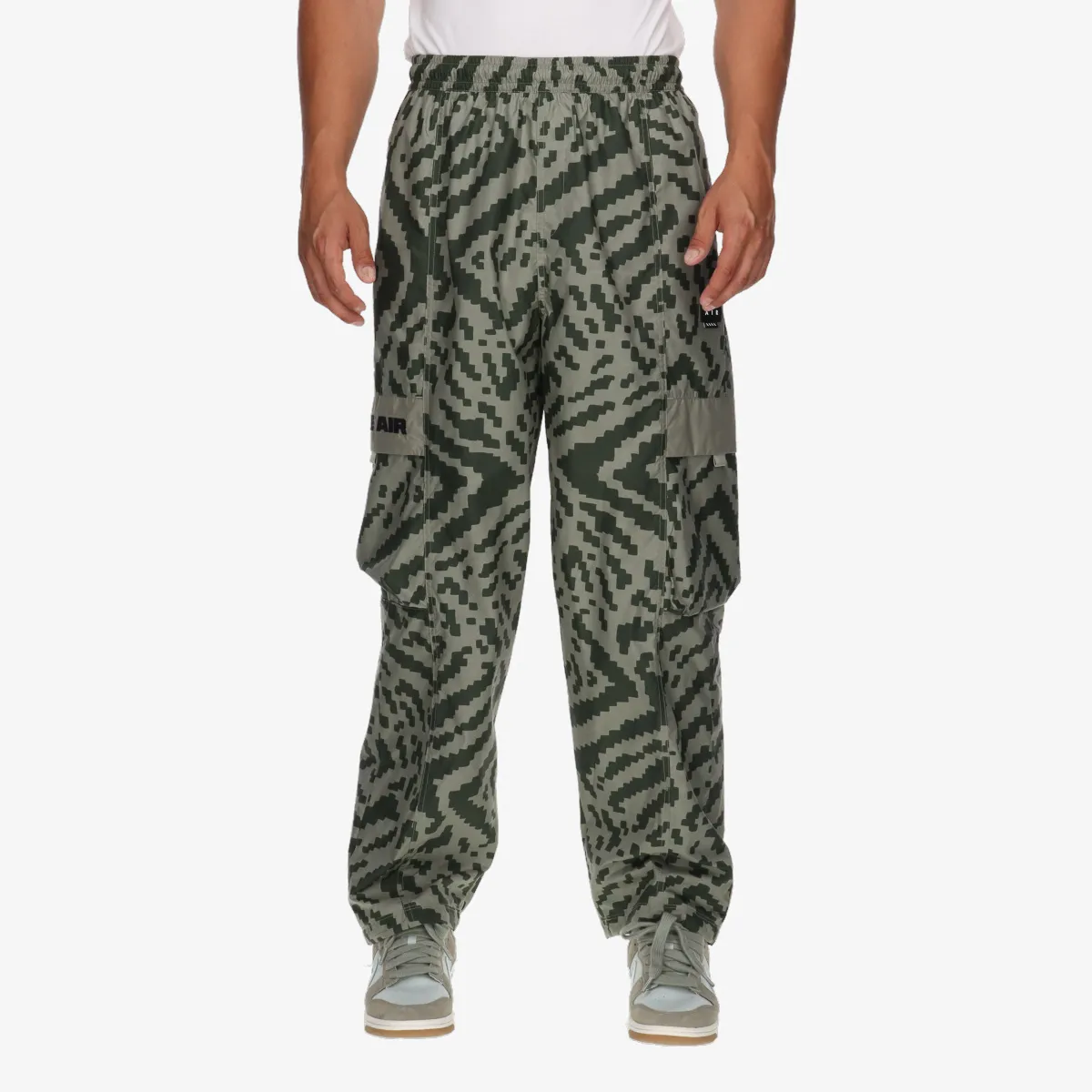 M NK AIR WVN CARGO PANT AOP 
