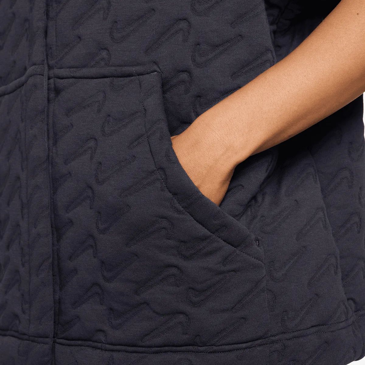 W NSW PHNX FLC OS AOJ VEST 