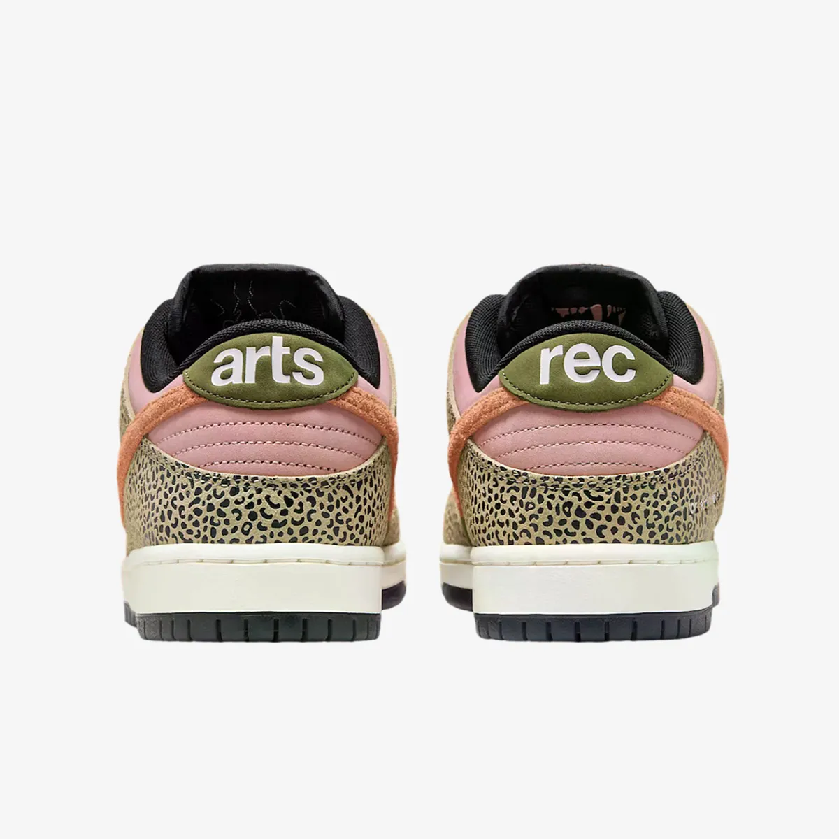 NIKE SB DUNK LOW PRO QS AR 