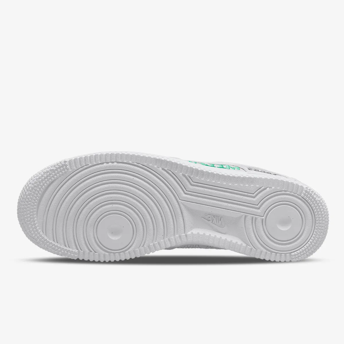 AIR FORCE 1 '07 LOW LV8 STYLE 