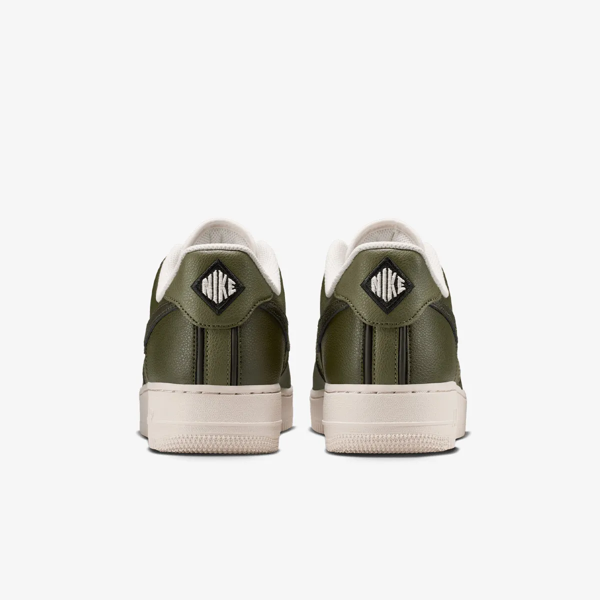 AIR FORCE 1 '07 LV8 SPORT 