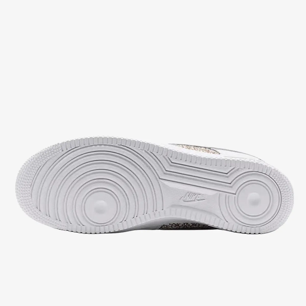 NIKE AIR FORCE 1 '07 LV8 