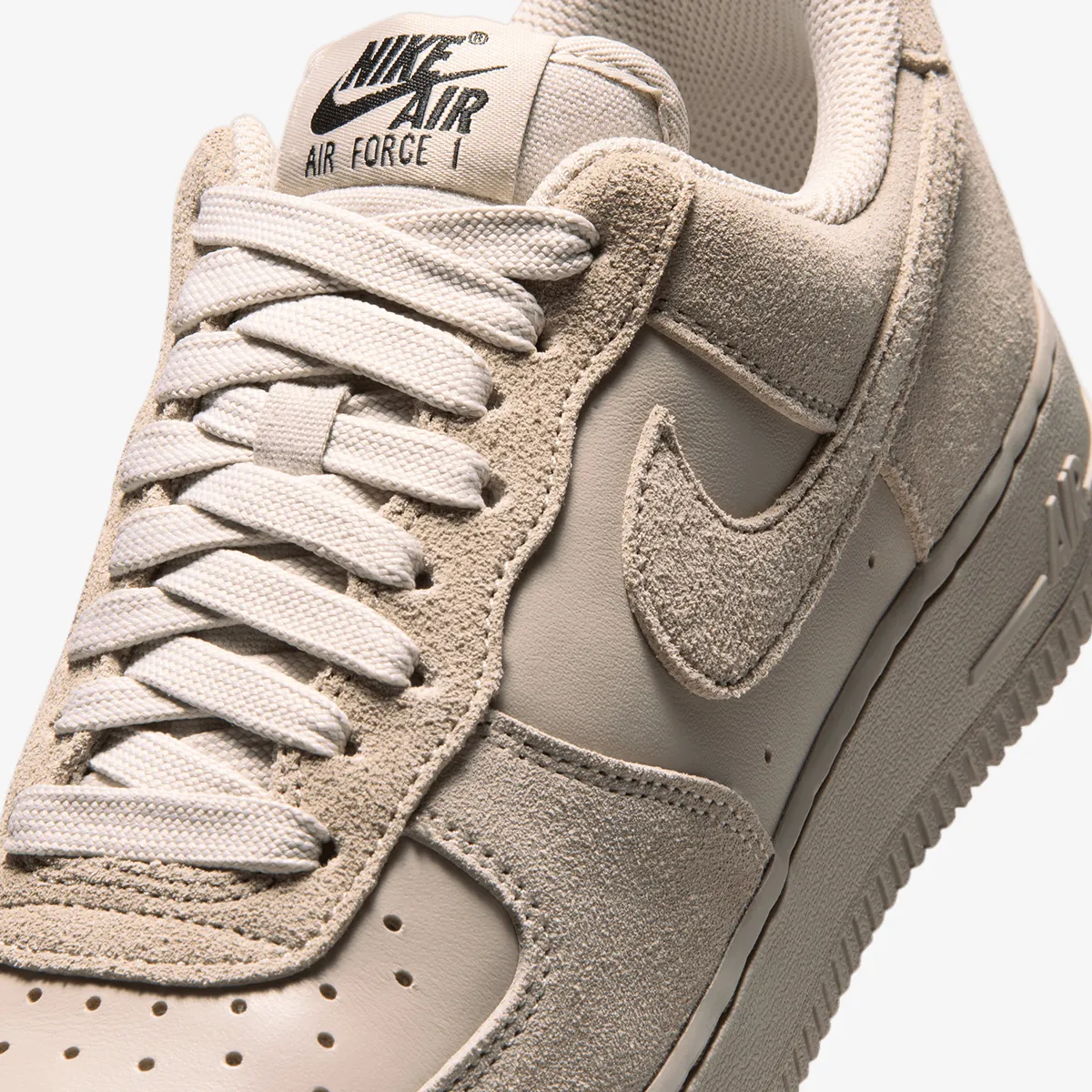 WMNS AIR FORCE 1 '07 
