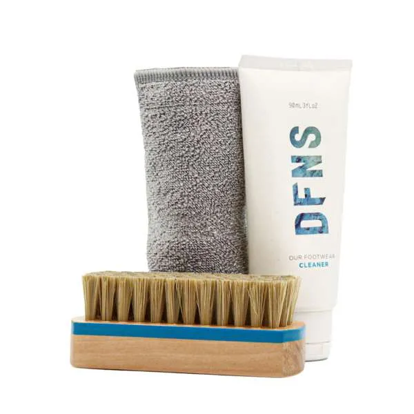 DFNS Footwear Cleaning Kit 