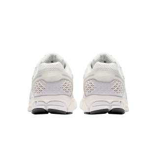 NIKE ZOOM VOMERO 5 SP 