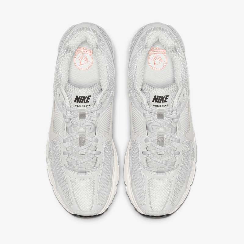 NIKE ZOOM VOMERO 5 SP 