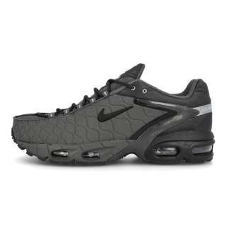 AIR MAX TAILWIND V SP 