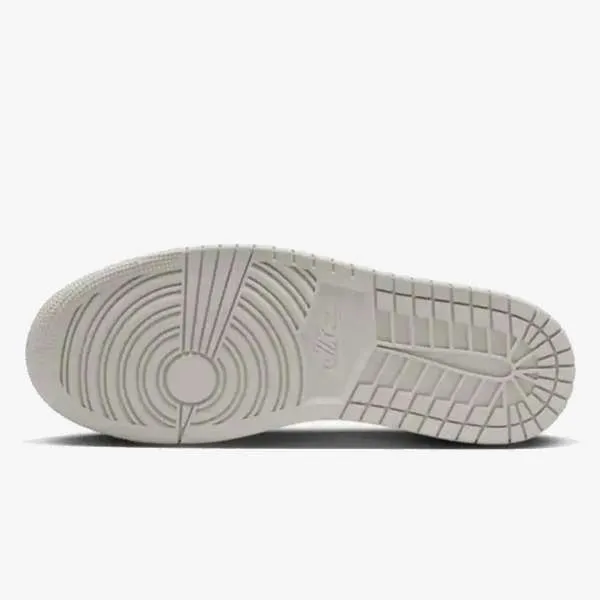 AIR JORDAN 1 RETRO LOW OG 