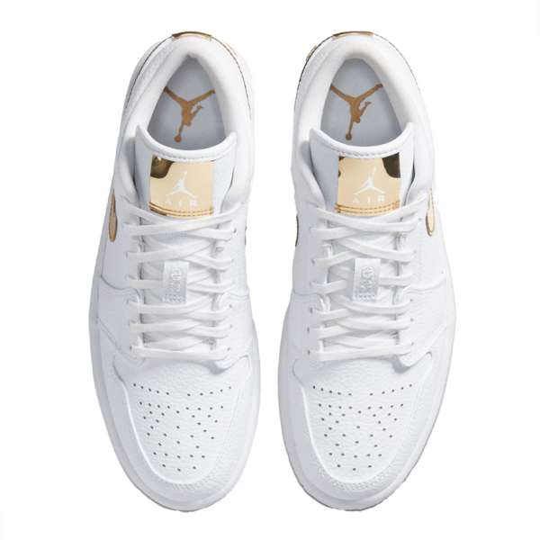 WMNS AIR JORDAN 1 LOW SE 