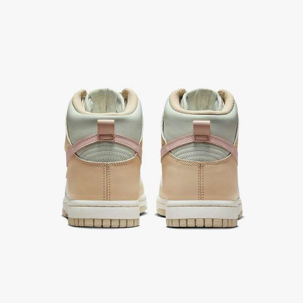W NIKE DUNK HIGH 