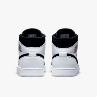 AIR JORDAN 1 MID SE 