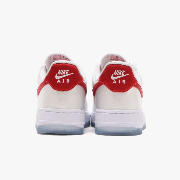 W AIR FORCE 1 '07 ESS SNKR 