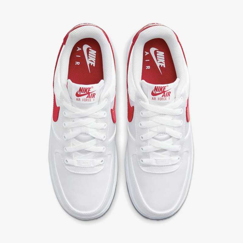 W AIR FORCE 1 '07 ESS SNKR 