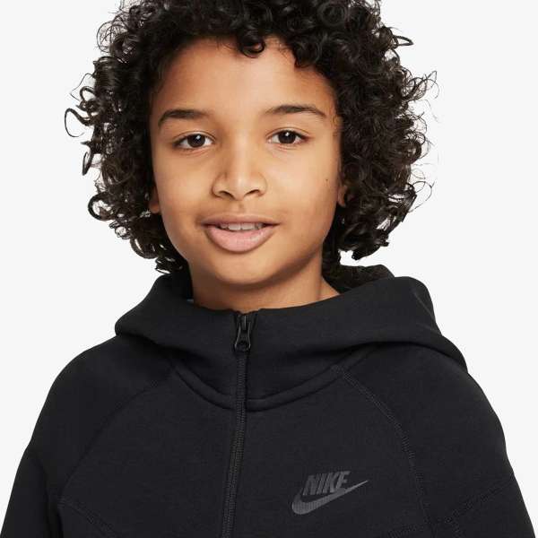 B NSW TECH FLC FZ 
