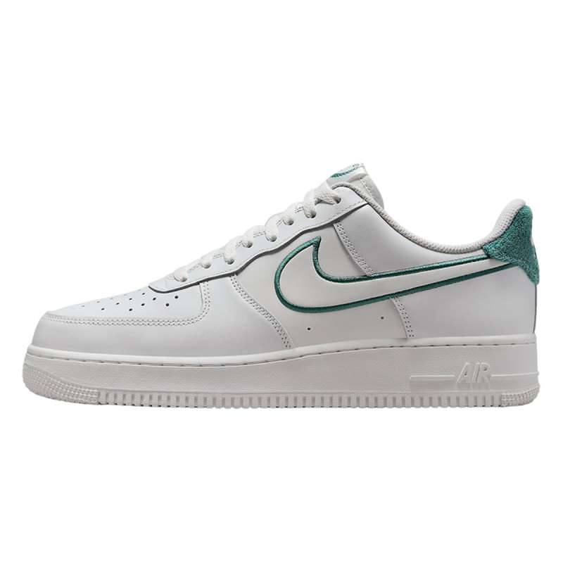 AIR FORCE 1 '07 LV8 CP 