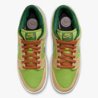 NIKE SB DUNK LOW PRO WC 