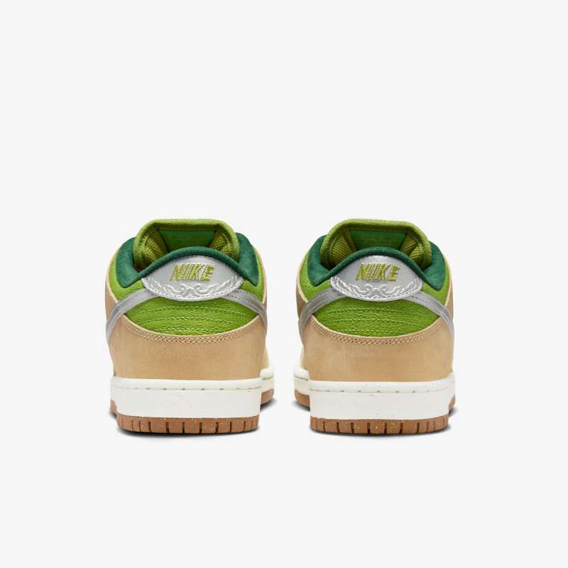 NIKE SB DUNK LOW PRO WC 