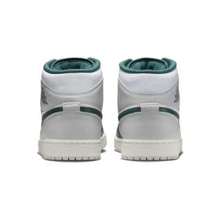 AIR JORDAN 1 MID SE 
