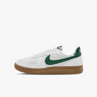 WMNS NIKE FIELD GENERAL 