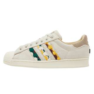 SUPERSTAR 