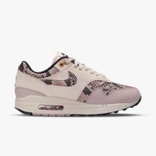 W NIKE AIR MAX 1 '87 AMD 