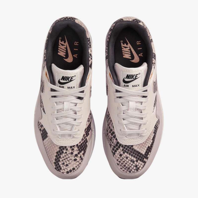 W NIKE AIR MAX 1 '87 AMD 