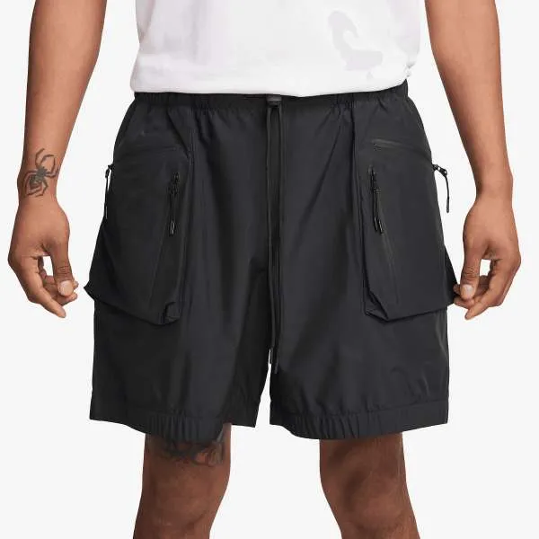 M NK TCH LTWT SUPER LTWT SHORT 