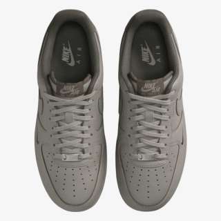 AIR FORCE 1 ’07 LV8 ESS+ 