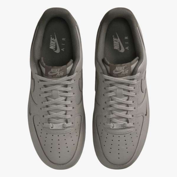 AIR FORCE 1 ’07 LV8 ESS+ 