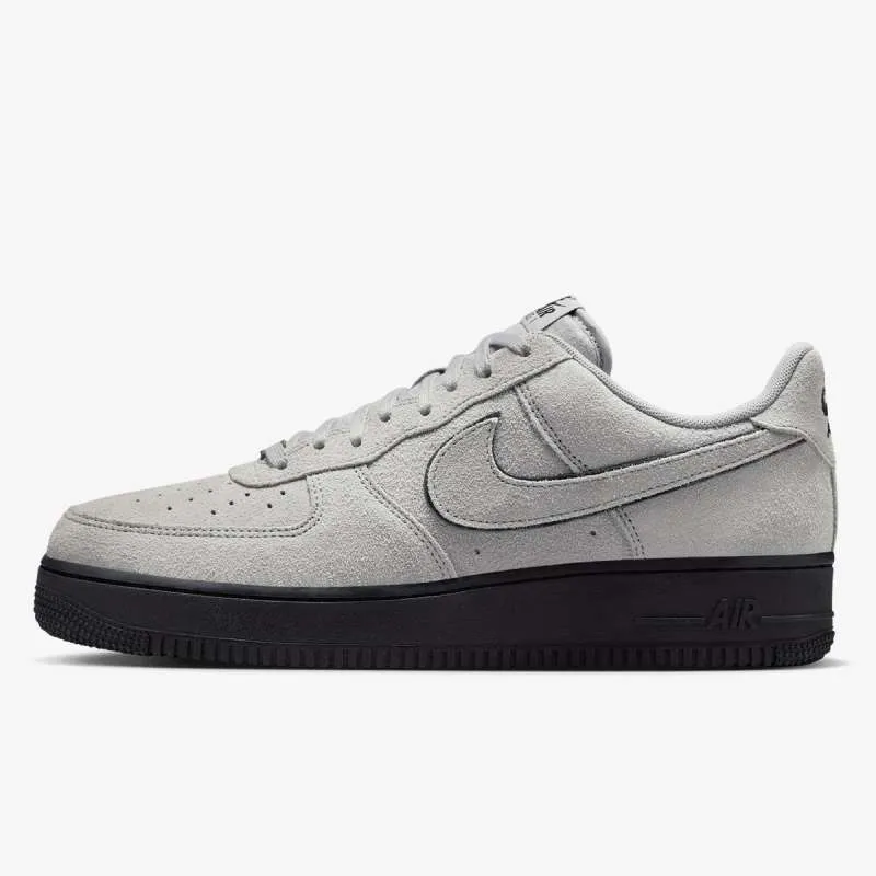 AIR FORCE 1 '07 LV8 