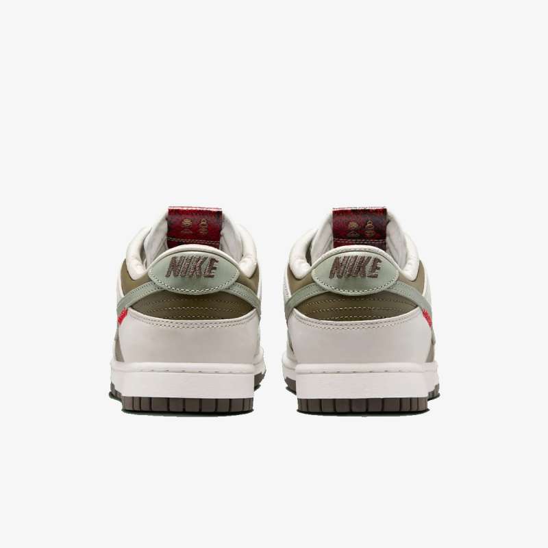 NIKE DUNK LOW RETRO BTTYS CN 