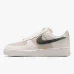 AIR FORCE 1 '07 LV8 