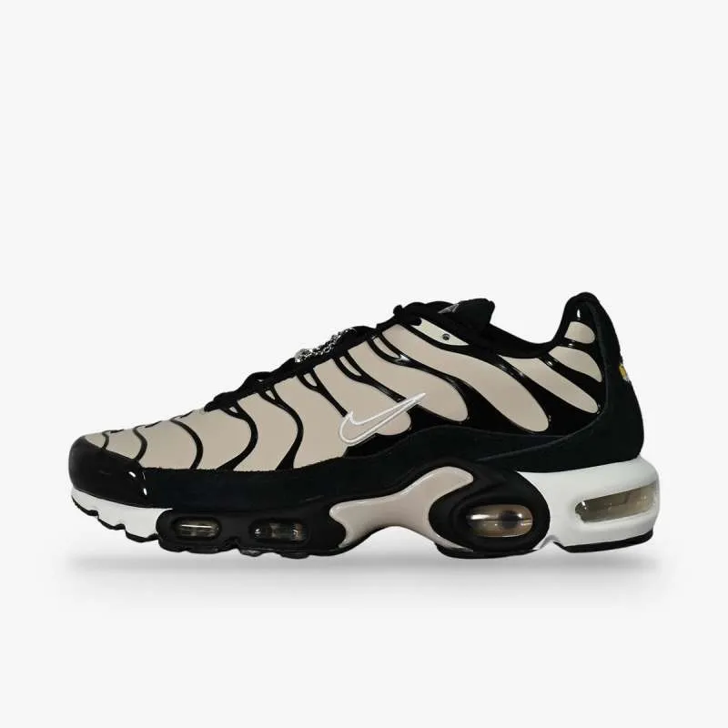 WMNS AIR MAX PLUS SUEDE 
