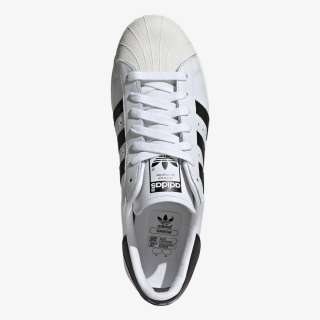SUPERSTAR 82 